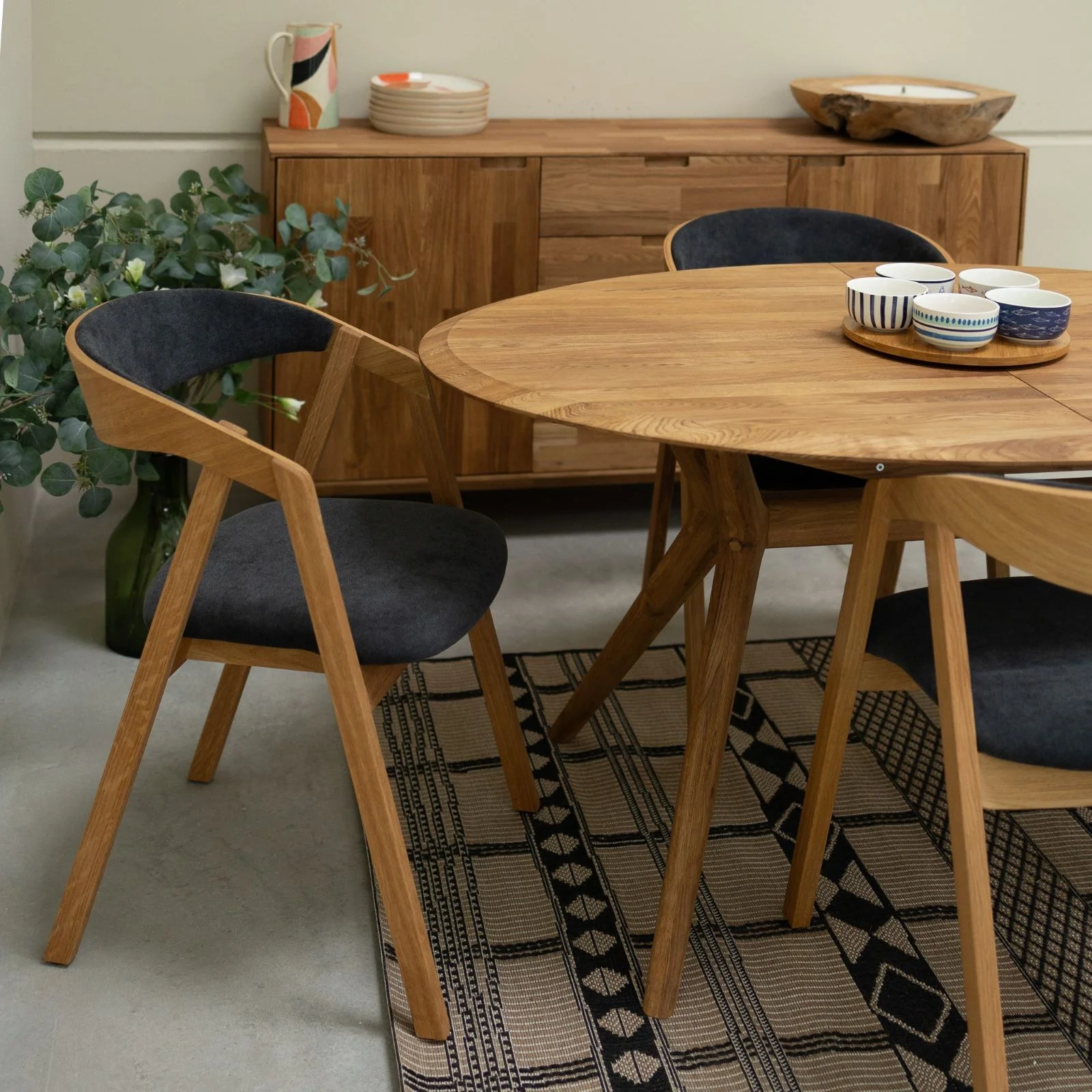 Chaise en bois massif de chêne Knut, revêtement Beige/Gris Anthracite - Lot de 2 ou de 4 chaises - NordicStory - Image 14
