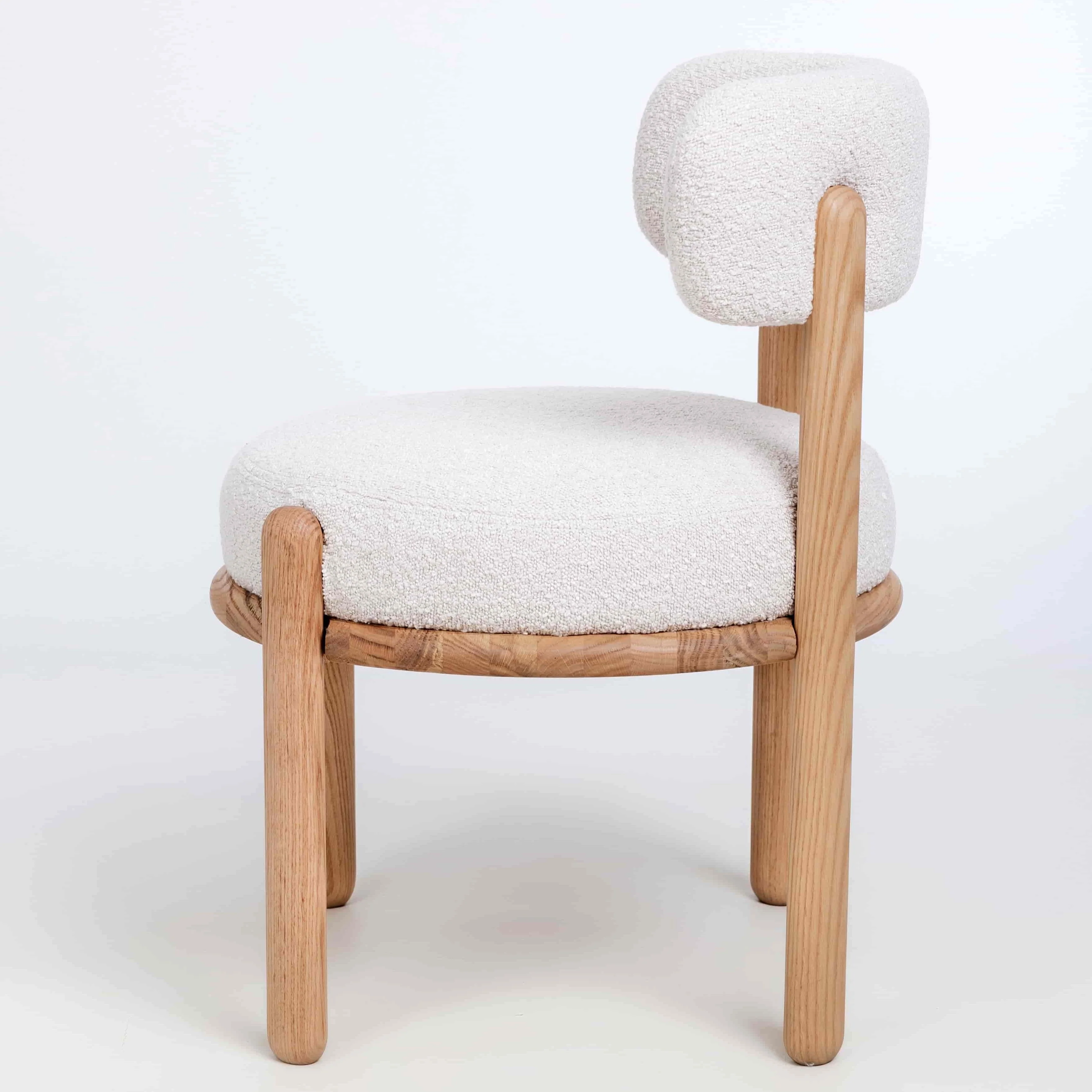 Chaise en bois massif de chêne Lova, revêtement Ecru - Lot de 2 chaises - NordicStory - Image 8