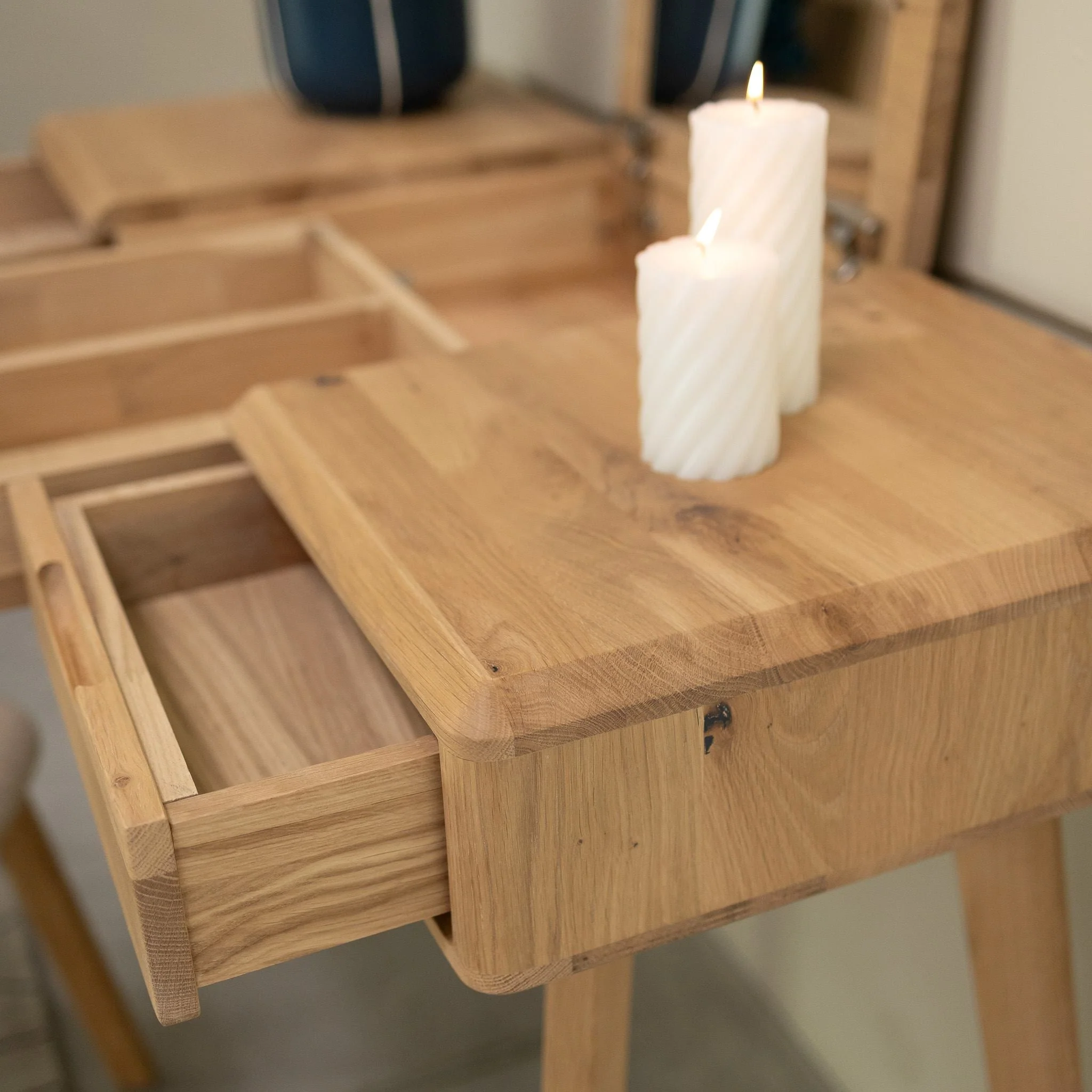 Coiffeuse en bois massif Suède 1 – NordicStory - Image 10