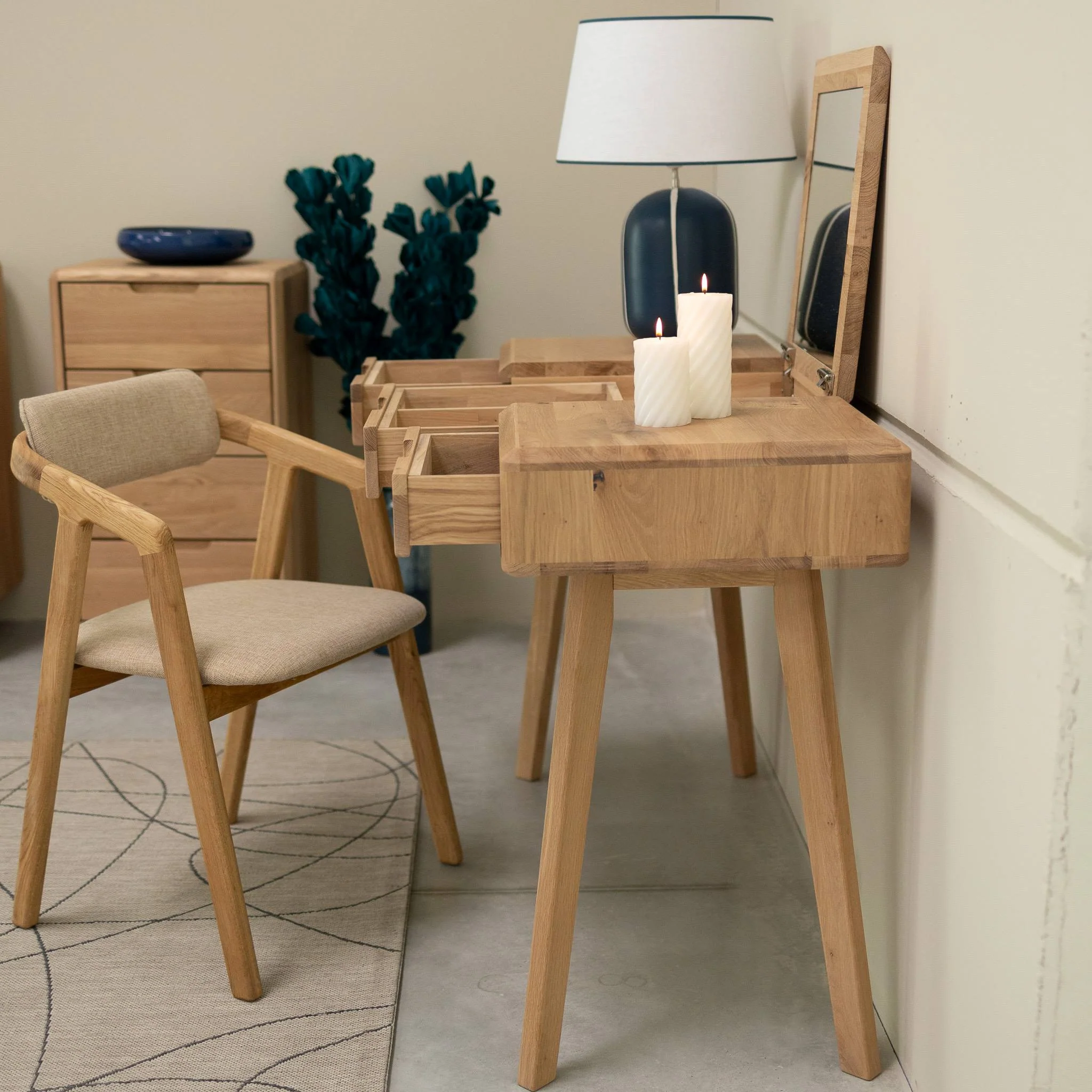 Coiffeuse en bois massif Suède 1 – NordicStory - Image 3