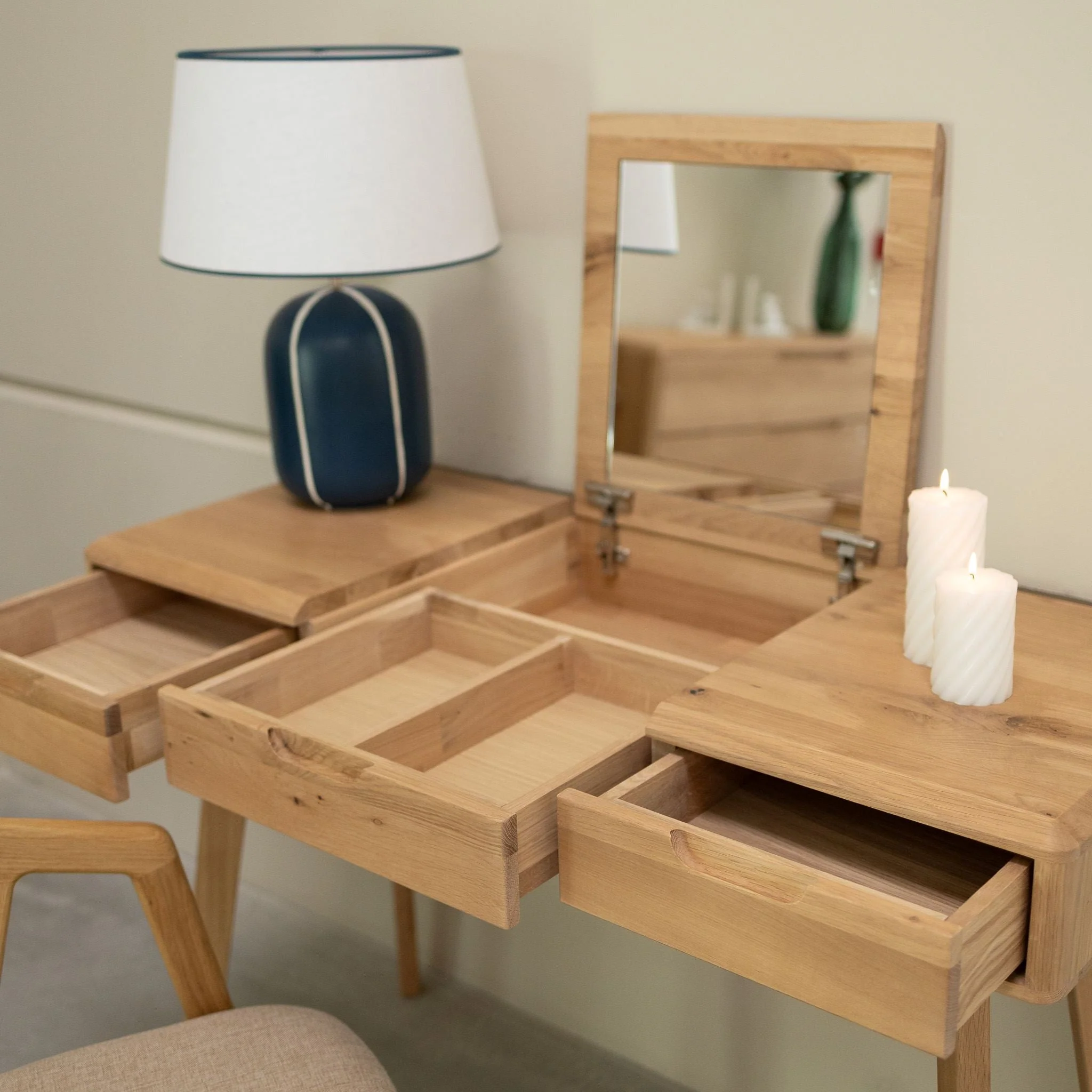 Coiffeuse en bois massif Suède 1 – NordicStory - Image 6