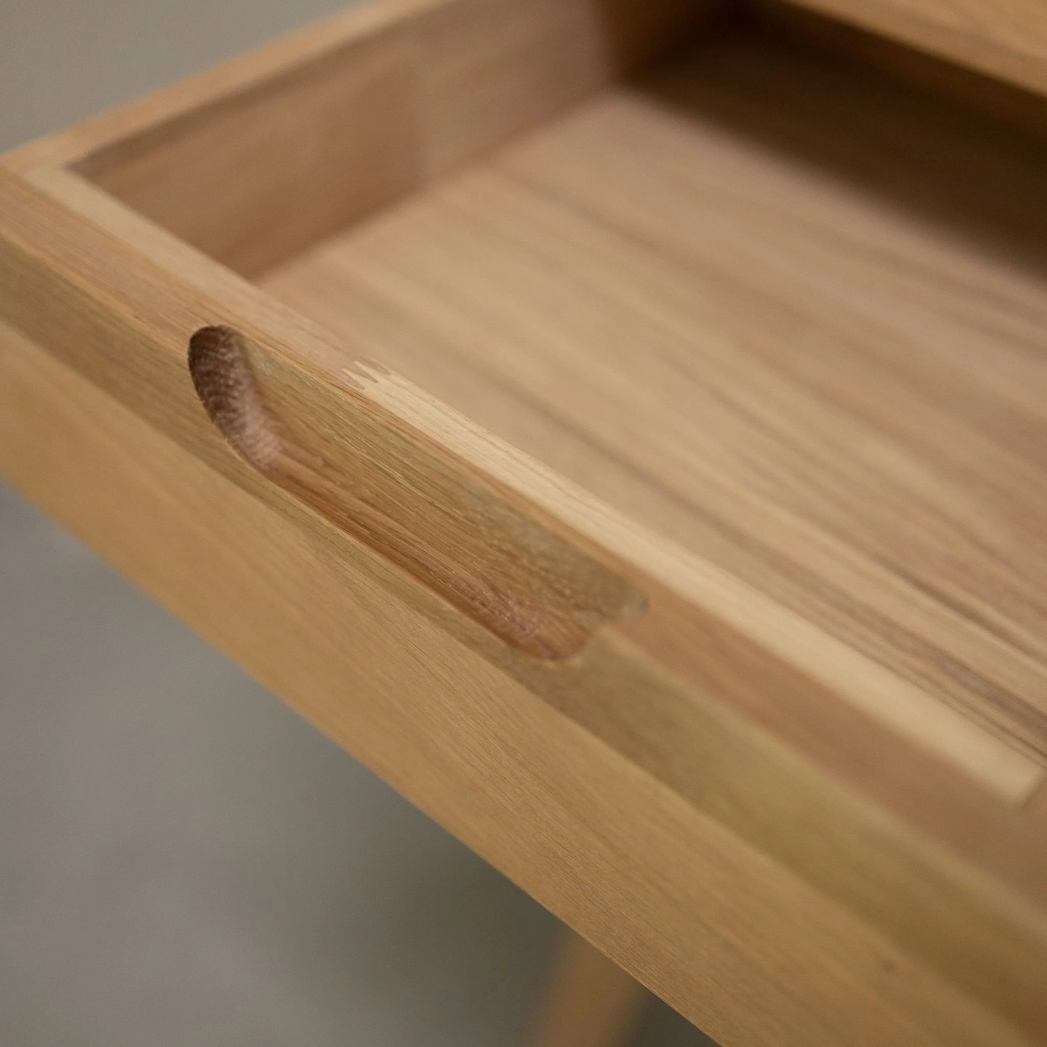 Coiffeuse en bois massif Suède 1 – NordicStory - Image 8
