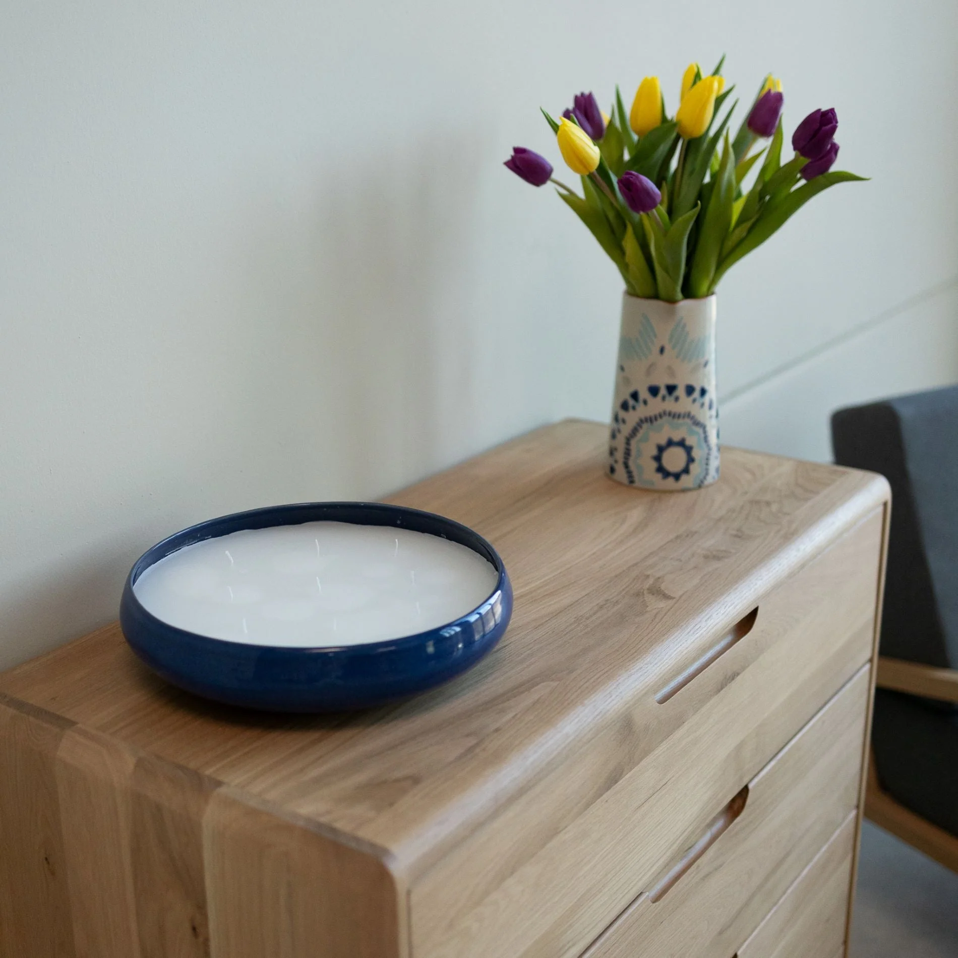 Commode en bois massif Suède 4.1 – NordicStory - Image 4