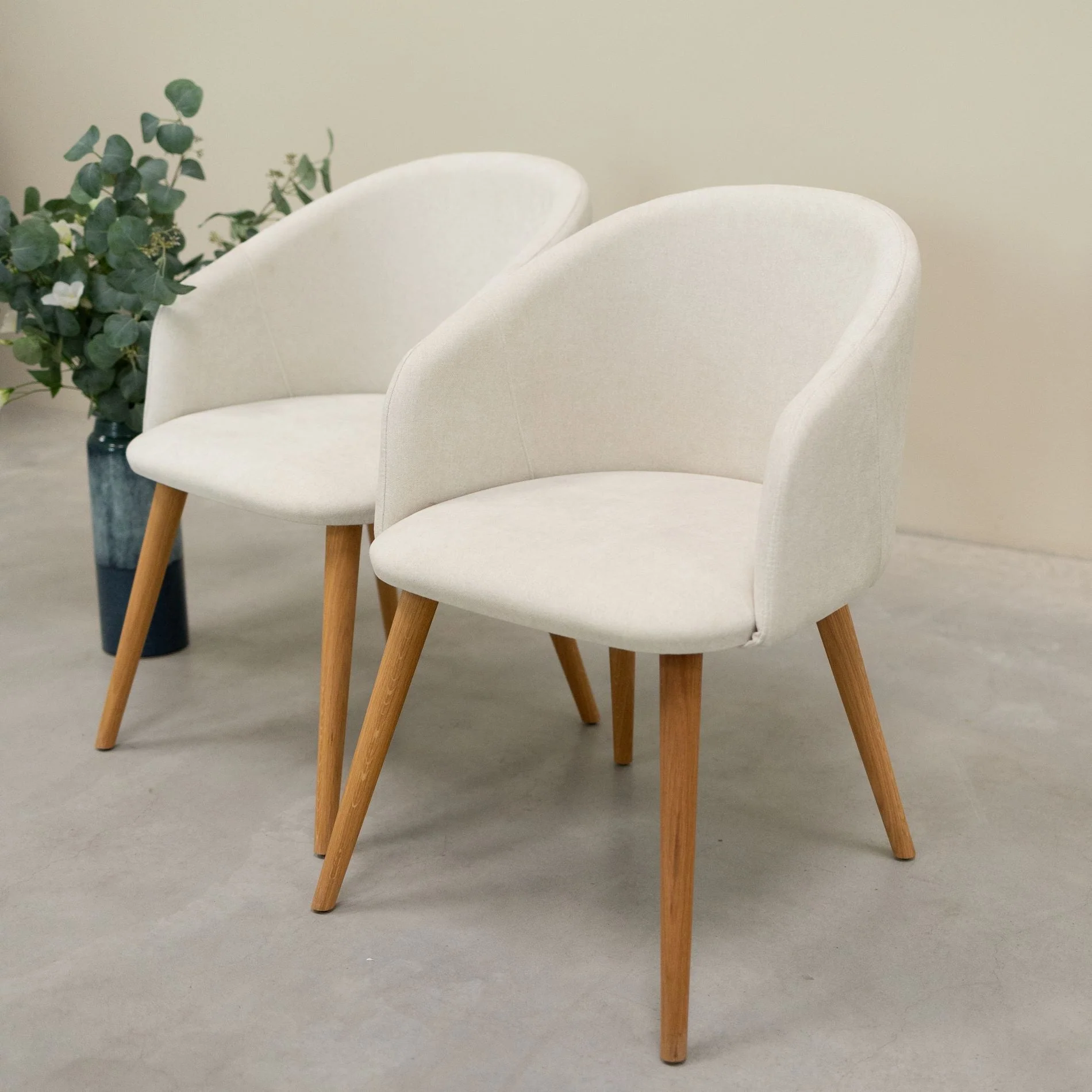 Chaise en bois massif de chêne Ana, revêtement - NordicStory - Image 3