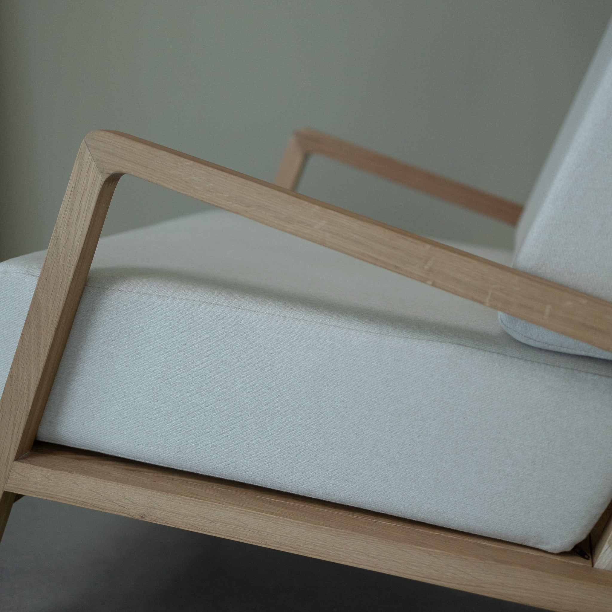Fauteuil en bois massif de chêne Suède - NordicStory - Image 11