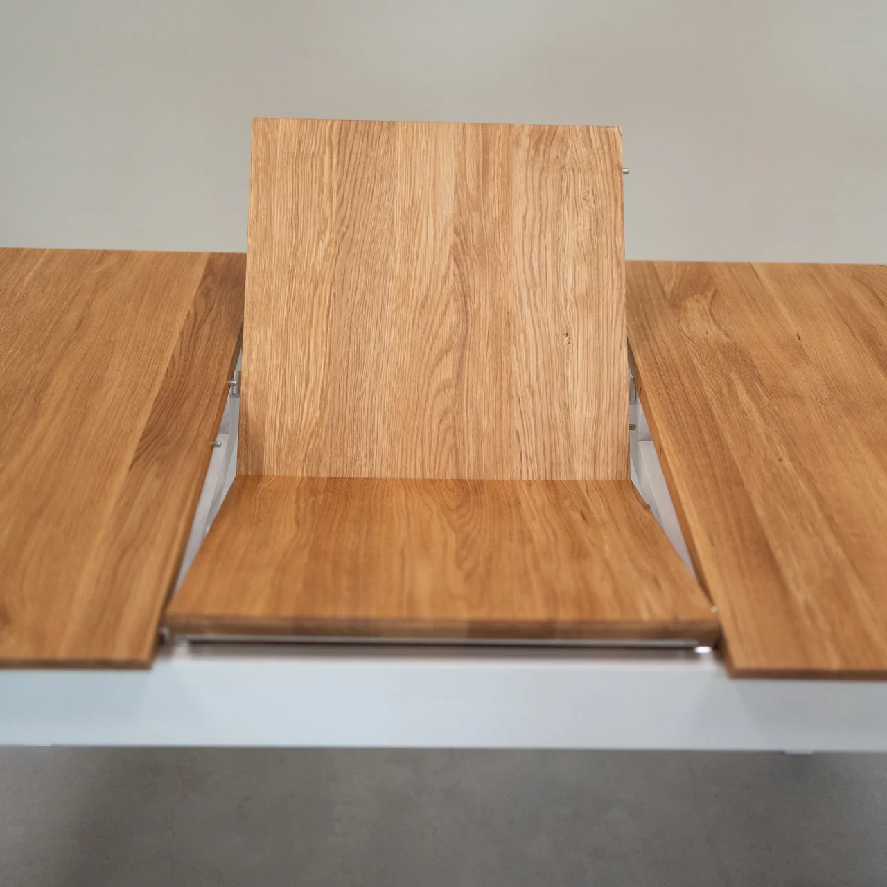 Table à manger extensible en bois massif Lausanne - NordicStory - Image 14