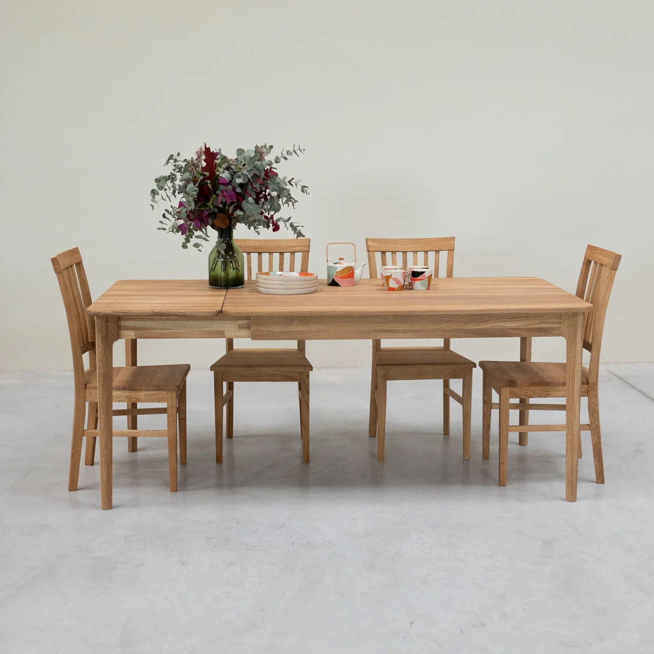 Table à manger rectangulaire extensible en bois massif de chêne Astrid - NordicStory