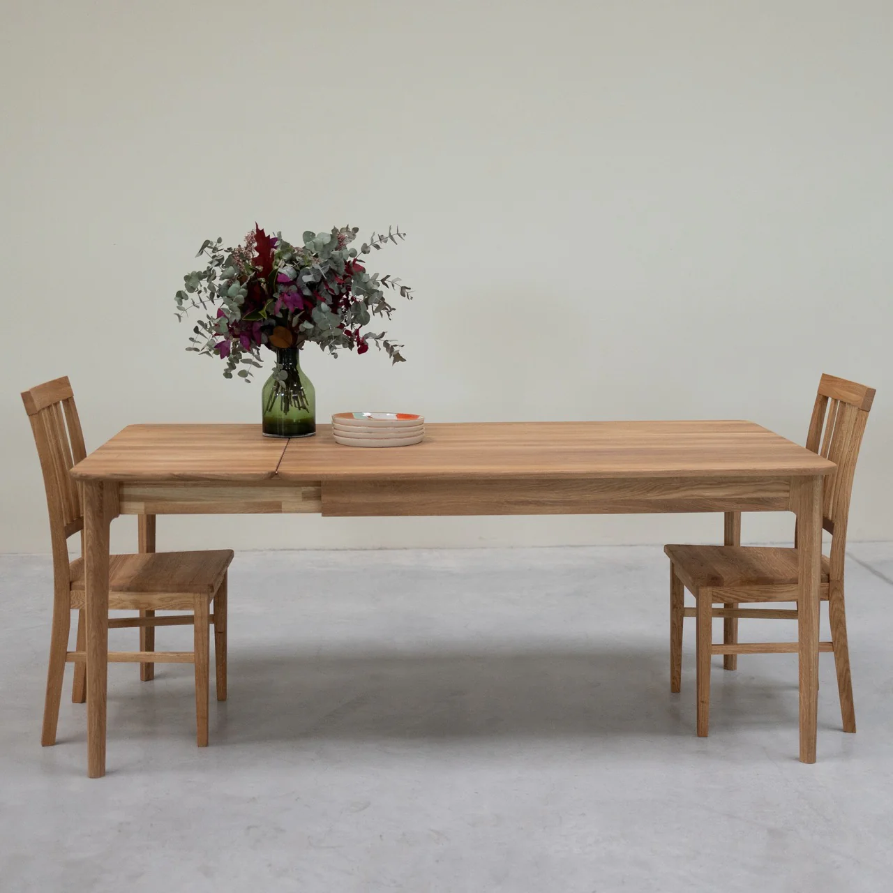 Table à manger rectangulaire extensible en bois massif de chêne Astrid - NordicStory - Image 7