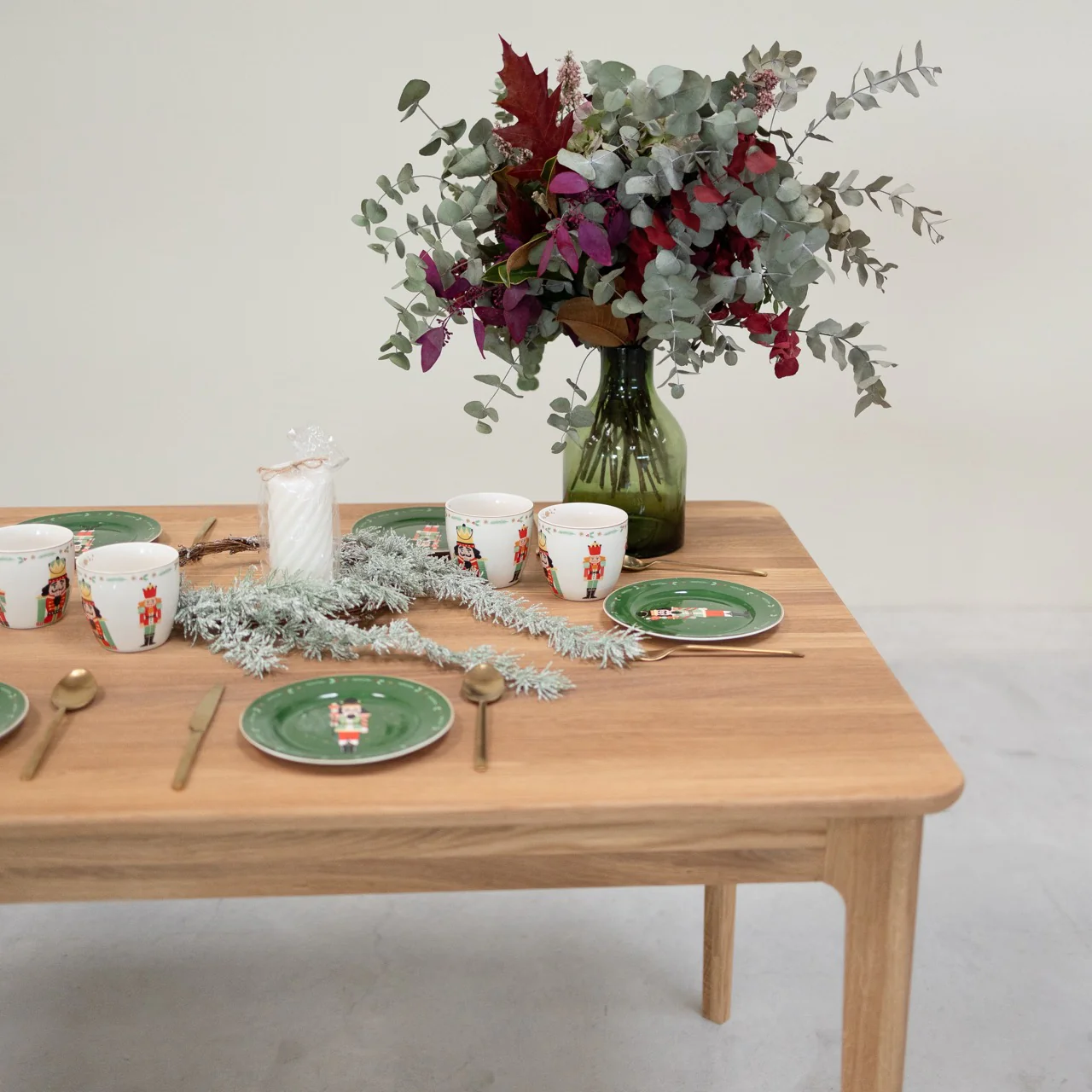 Table à manger rectangulaire extensible en bois massif de chêne Astrid - NordicStory - Image 8