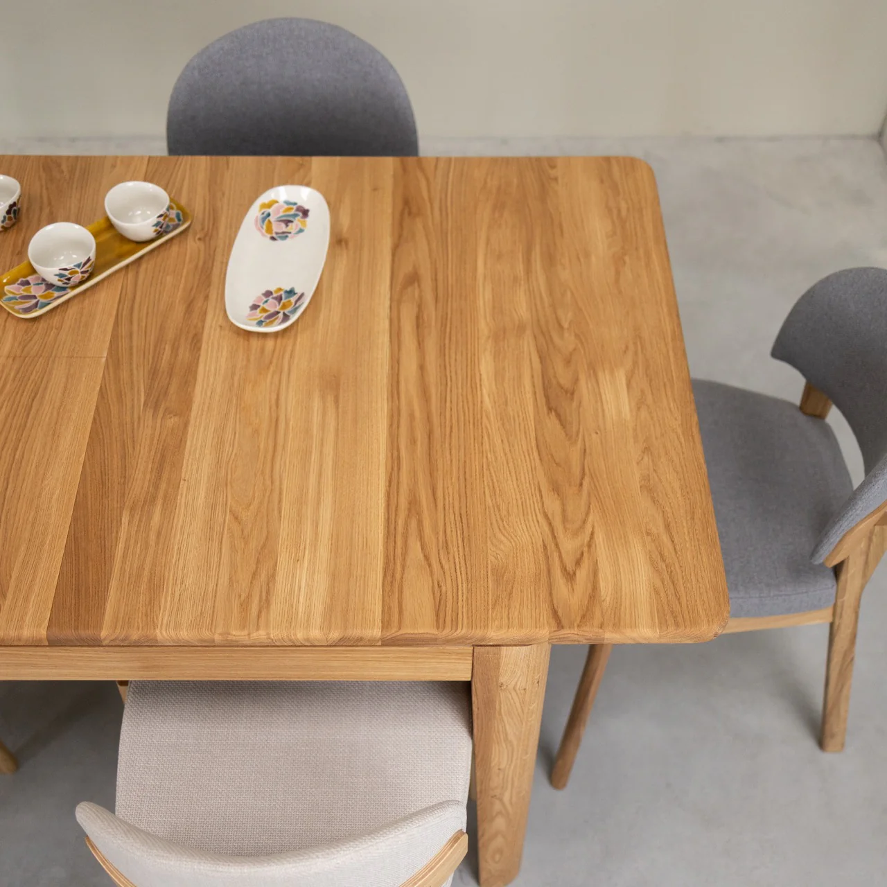 Table à manger rectangulaire extensible en bois massif de chêne Kodama - NordicStory - Image 20