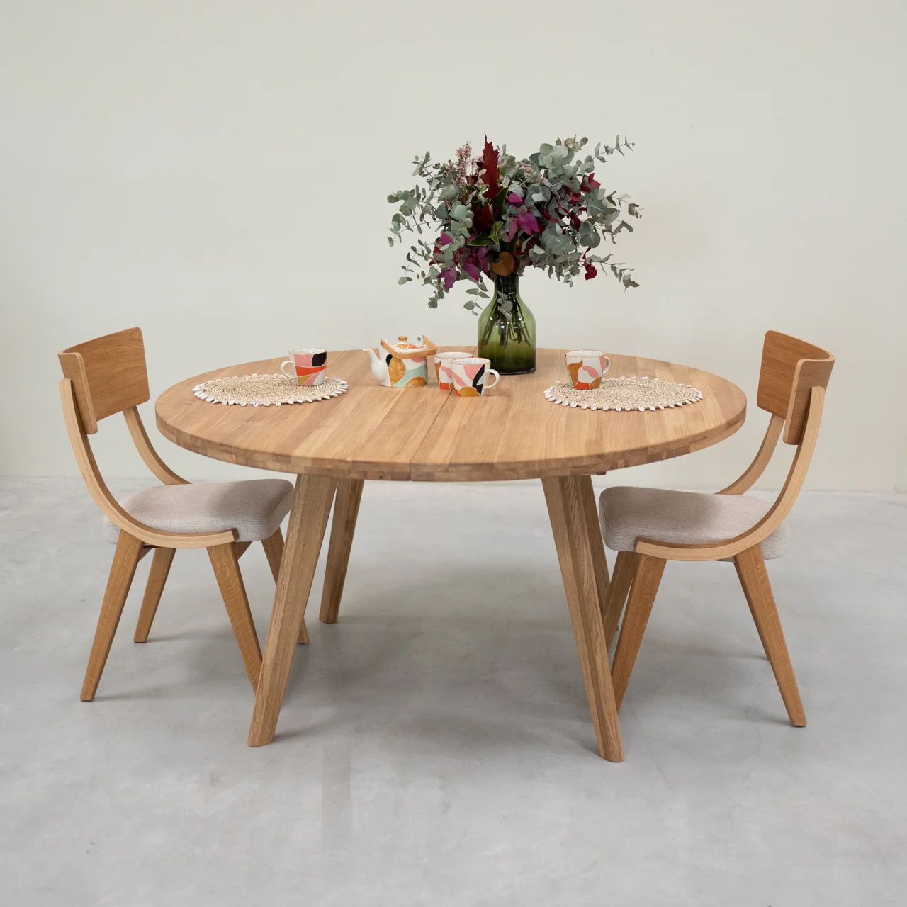 Table à manger ronde extensible en bois massif de chêne Léa - NordicStory - Image 22