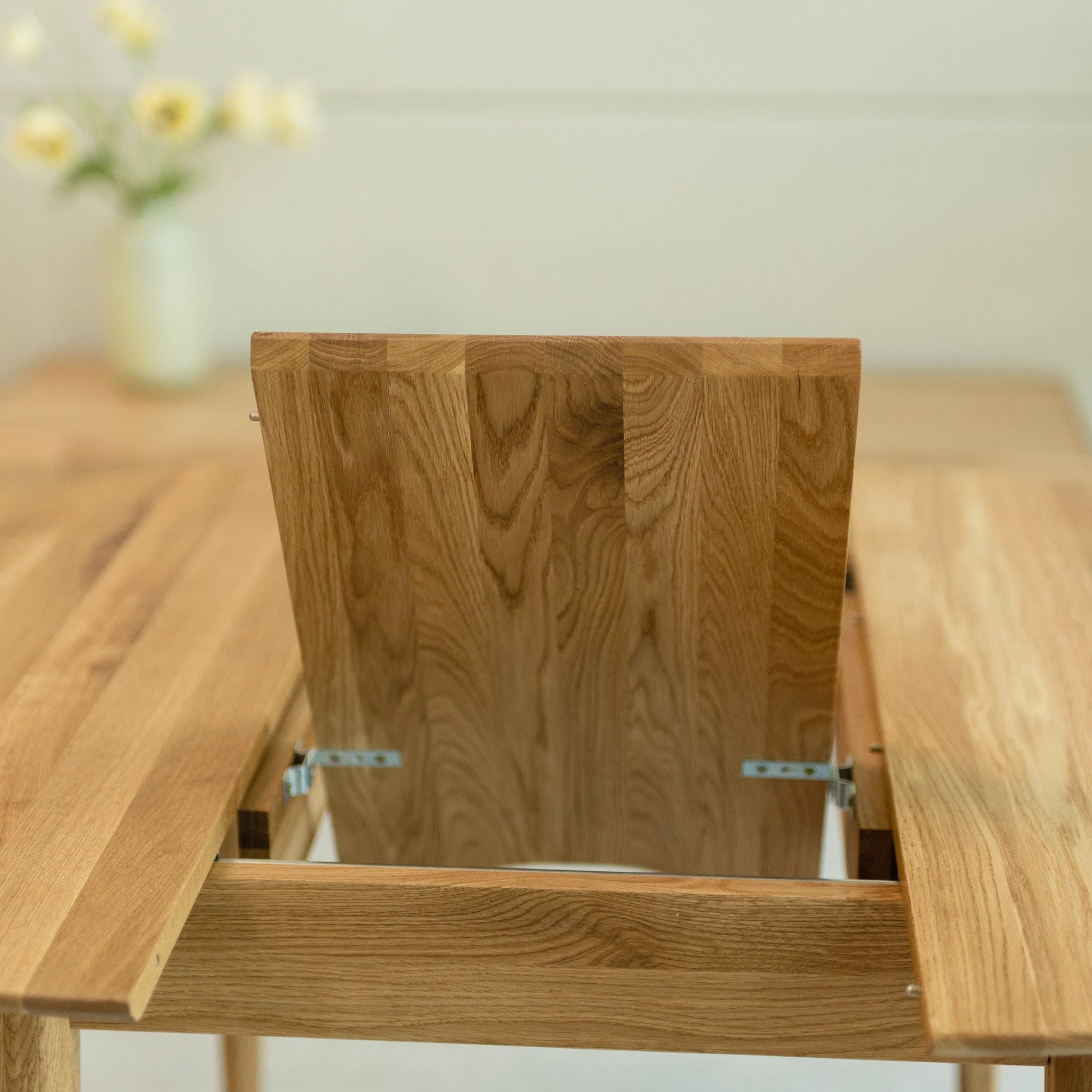 Table à manger ronde extensible en bois massif de chêne Malmo - NordicStory - Image 4