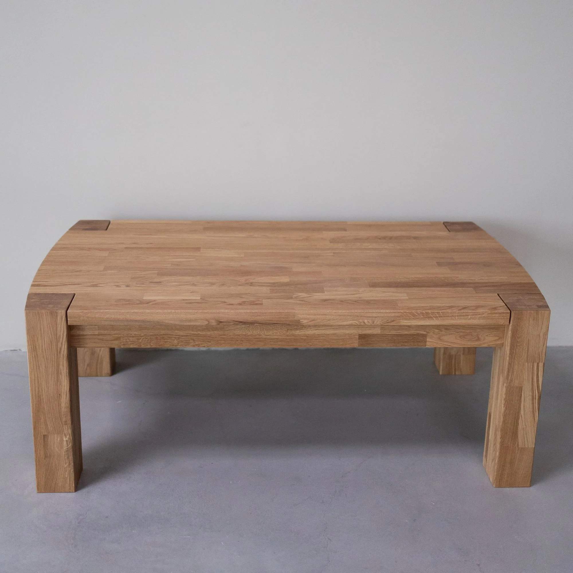 Table basse en bois massif de chêne Balder - NordicStory - Image 7